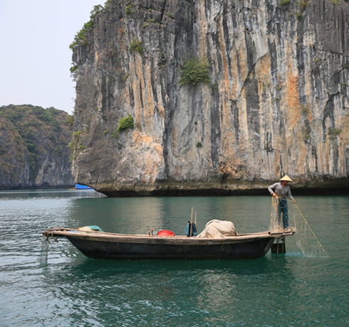 Croisière dans la baie de Bai Tu Long 